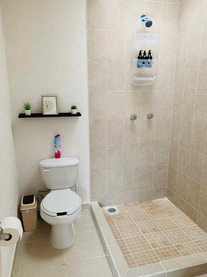 Franks House Apartment "Shared House" Cancún Zewnętrze zdjęcie