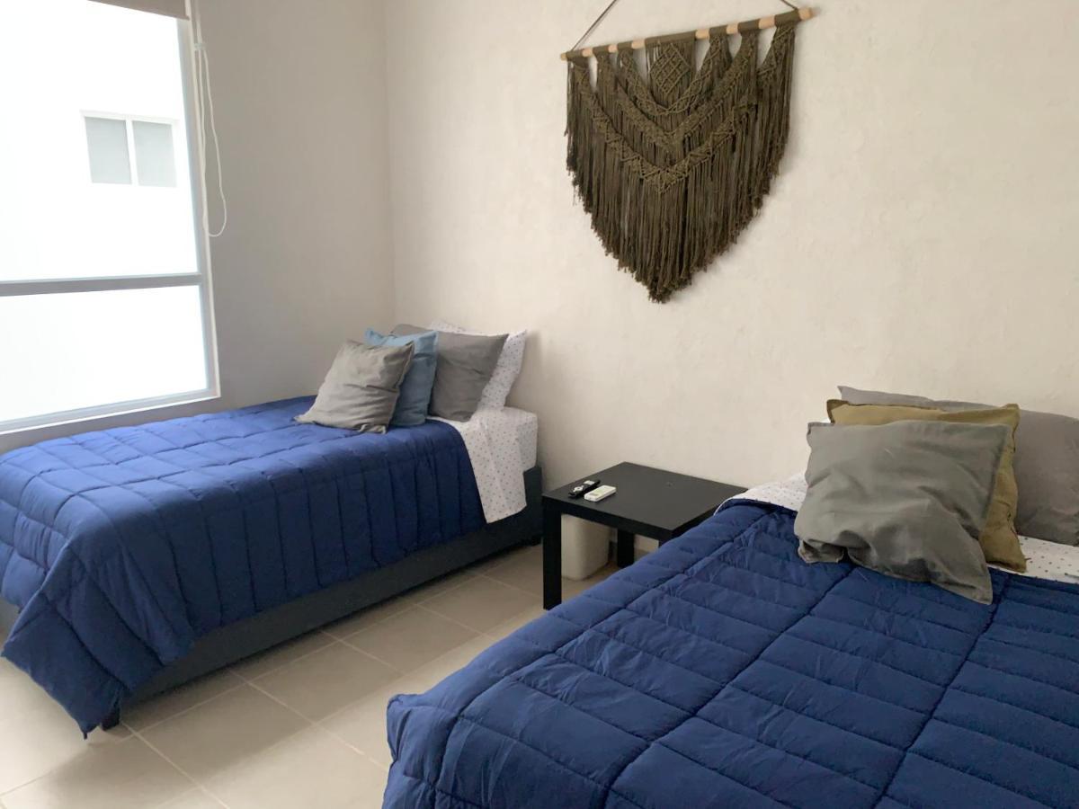 Franks House Apartment "Shared House" Cancún Zewnętrze zdjęcie